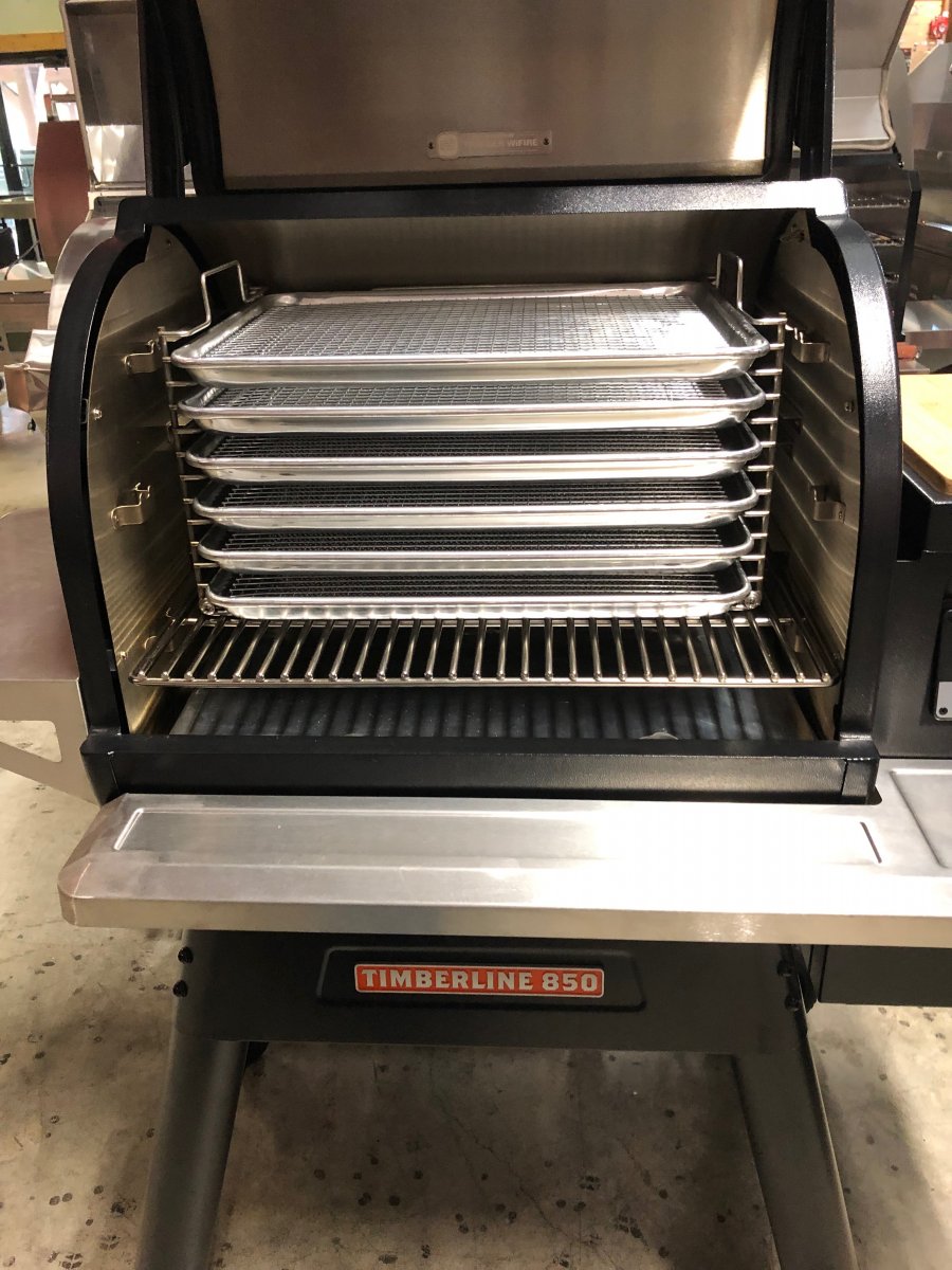 BR6 in Traeger Timberline 850.JPG