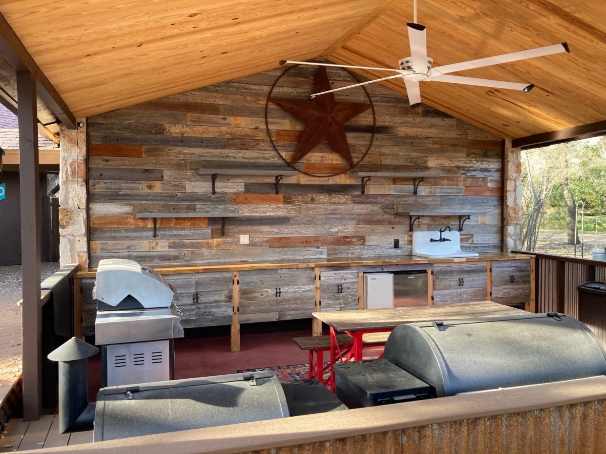 Outdoor Kitchen with counter installed.jpg